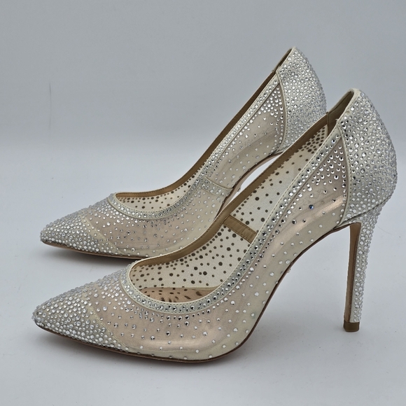 Badgley Mischka Weslee Mesh Crystal Adorned Princess Pumps, Women's Size 6 - Picture 6 of 16